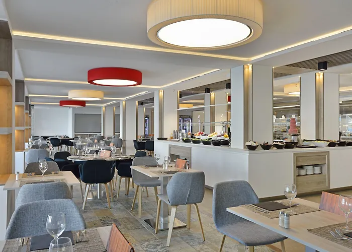 Sol - Don Marco Adults Recommended 4* טורמולינוס