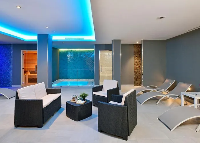 Sol - Don Marco Adults Recommended טורמולינוס